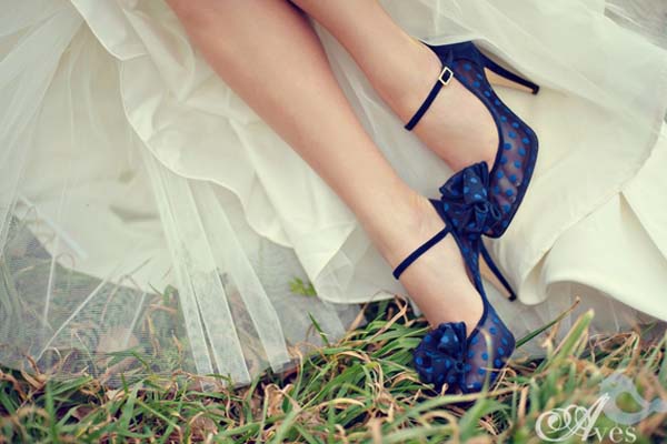 scarpe-da-sposa-blu - Gloria Saccucci Spose | Atelier per la sposa a Roma  Eur